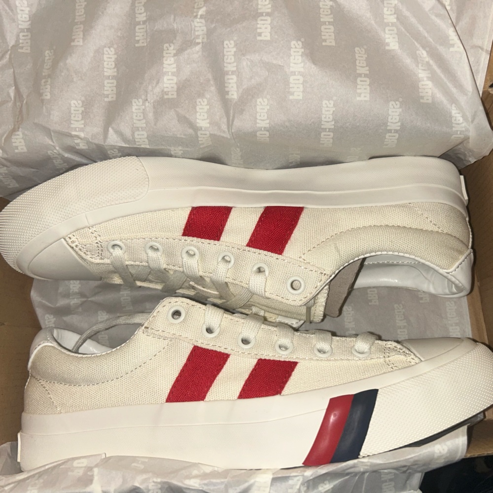Keds Men's Cream and Red Sneakers